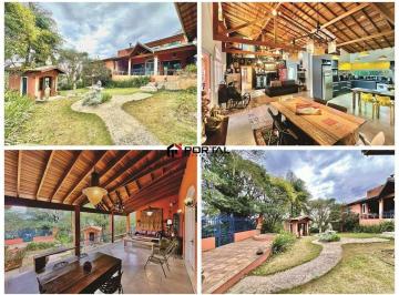 Casa · 355m² · 4 Quartos · 4 Vagas · Condomínio Paisagem Renoir II - Térrea, rústica e única!