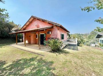 Casa · 247m² · 4 Quartos · 6 Vagas · Casa Térrea para reforma com potencial de valorização