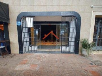 Comercial · 105m² · Excelente ponto comercial no coração da República - 105 m² prontos para seu negócio