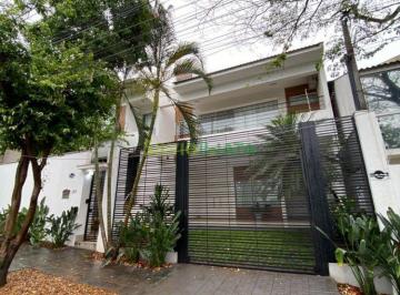 Casa · 636m² · 6 Quartos · 3 Vagas · LOCAÇÃO | Sobrado, com 6 dormitórios em Vila Emília, Maringá
