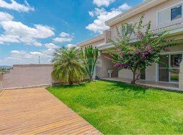 Casa · 131m² · 3 Quartos · 2 Vagas · Casa à venda com 3 quartos | 1 suíte com quintal gramado e AC 131,40 m² - Condomínio Bela Vista - C