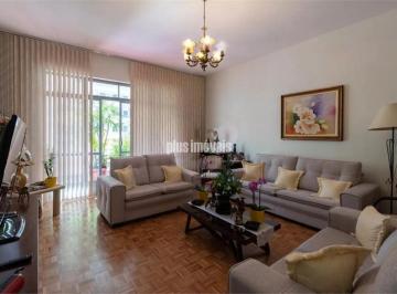 Apartamento · 238m² · 3 Quartos · 1 Vaga · Exelente oportunidade para morar bem.