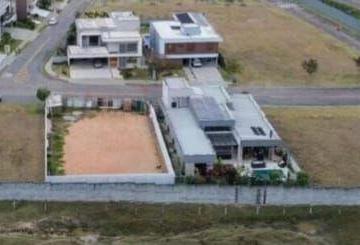 a355ec9e584e8926719f7d81ce406f3cbbe02faf · Terreno à venda, 600 m² por R$ 1.100.000,00 - Condomínio Residencial Colinas do Paratehy - São José 
