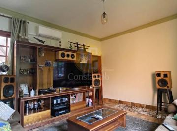 Sala · Amplo Sobrado com 5 quartos, 2 suites - Vila Branca - Jacareí