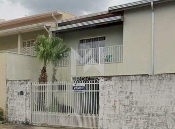fachada · Casa em bolsão de segurança à venda em Valinhos/SP