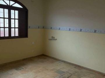 Casa · 298m² · 6 Quartos · Casa centro de Guarapari com vista para o canal