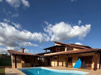 Casa · 470m² · 5 Quartos · 4 Vagas · Lago Norte - Casa na SHIN QL 07