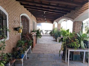Casa · 210m² · 3 Quartos · 4 Vagas · Oportunidade Imperdível no Jardim Britânia - a apenas 100 metros do mar!-Caraguatatuba