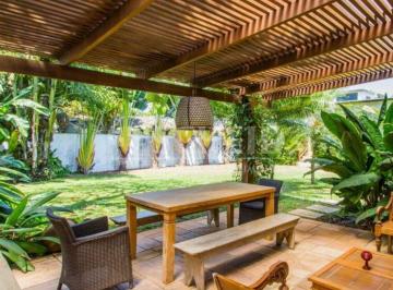 Casa · 525m² · 4 Quartos · 7 Vagas · Casa à Venda na Granja Julieta com 525m², 4 dormitórios (2 suítes) e 7 vagas