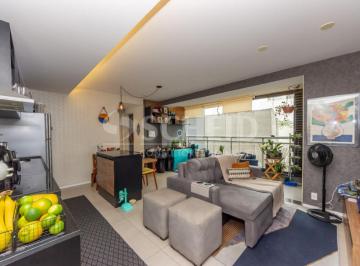 Apartamento · 60m² · 2 Quartos · 1 Vaga · Apartamento á Venda na Saúde com 60m², 2 quartos sendo 1 suíte, 1 vaga.