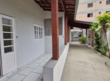 0fd18d9642731600e2c05e19a6e20bf87dc16be7 · Casa com 5 dormitórios à venda, 180 m² por R$ 1.100.000 - Centro - Ubatuba/SP