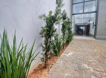 Casa · 80m² · 2 Quartos · 2 Vagas · Casa com 2 quartos à venda bairro Jardim Patrícia - Uberlândia/MG
