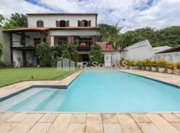Casa · 418m² · 3 Quartos · 3 Vagas · Casa de rua : Triplex / Residencial / Botafogo