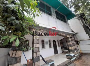 Comercial · 488m² · 8 Quartos · 2 Vagas · Casa de rua : Triplex / Residencial / Tijuca