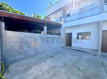 roxvhae2ogyxmgixnziyotk3_md · Sobrado à venda em Caraguatatuba, Capricórnio II, com 2 quartos, 97m²