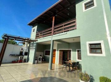 vvvil1k2ogyxmgq4nwq5nzzi_md · Sobrado à venda em Caraguatatuba, Poiares, com 3 quartos, 148m²