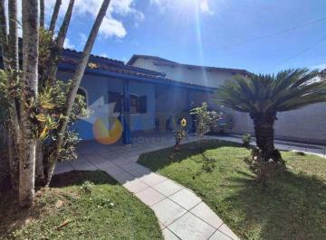 rjuhm2i2ogyxmwi0mtrmmzu5_md · Casa à venda em Caraguatatuba, Jardim Nomar, com 3 quartos, 250m²