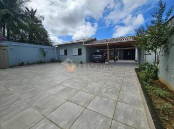roydi7e2ogyxmdk5zmrlote1_md · Casa à venda em Caraguatatuba, Sumaré, com 3 quartos, 175m²