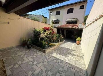 Quintal · Sobrado com 3 dormitórios à venda, 314 m² por R$ 1.250.000,00 - Vila Pires - Santo André/SP