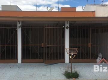15de9f3c3ebf69bada2e429eb8a49424aaa366cb · Casa com 3 quartos, 2 banheiros e 3 vagas de garagem a venda no Jardim Merci em Jundiaí/SP