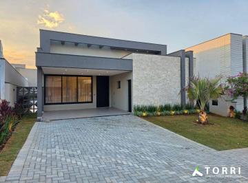 d5fe8ec8c889ad23ac75419cd76478e6f9bdcd8a · Casa com 4 Quartos  à venda no Condomínio Alphaville Nova Esplanada III, em Votorantim-SP
