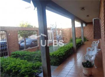 Comercial · 426m² · 3 Quartos · 2 Vagas · Casa Comercial com 426m² à venda no Brasil