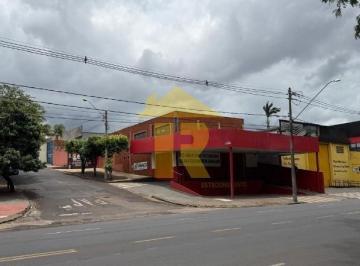 Foto 11 · Salão Comercial à Venda em São José do Rio Preto-SP Jardim Mugnani 1 Sala, 4 Banheiros, 6 Vagas, 4