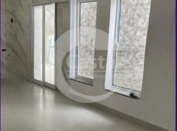 Casa · 125m² · 3 Quartos · 2 Vagas · Sobrado em Agua Rasa