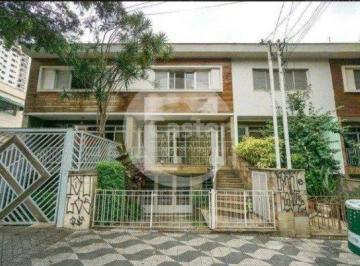 Casa · 231m² · 3 Quartos · 4 Vagas · Sobrado em Tatuapé