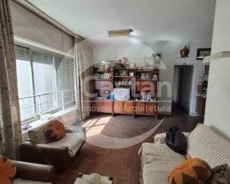 18 · Apartamento em Liberdade