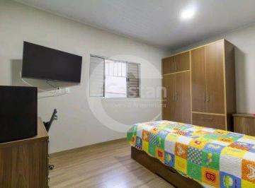 Terreno · 240m² · 1 Quarto · 4 Vagas · Terreno Residencial em Guaiaúna