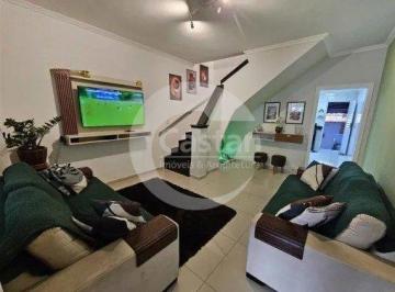 Casa · 91m² · 2 Quartos · 1 Vaga · Sobrado em Agua Rasa