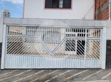 Casa · 175m² · 4 Quartos · 6 Vagas · Sobrado em Agua Rasa