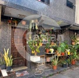Casa · 140m² · 5 Quartos · 2 Vagas · Casa em Vila em Brás
