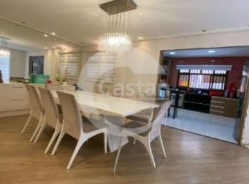 Casa · 200m² · 3 Quartos · 3 Vagas · Sobrado em Tatuape