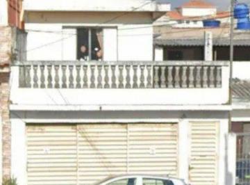 Casa · 116m² · 4 Quartos · 2 Vagas · Sobrado em Parque São Lucas