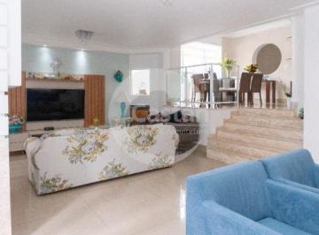 Casa · 253m² · 3 Quartos · 4 Vagas · Sobrado em São Caetano