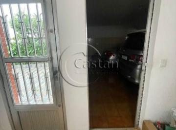 Casa · 300m² · 3 Quartos · 6 Vagas · Casa em Parque São Lucas