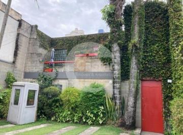 Casa · 600m² · 10 Quartos · 3 Vagas · Sobrado em Mooca