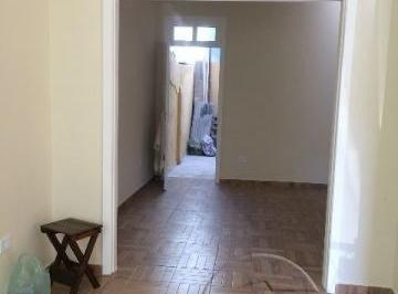 Casa · 70m² · 3 Quartos · Sobrado em Brás