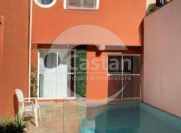 Casa · 240m² · 3 Quartos · 2 Vagas · Sobrado em Tatuapé