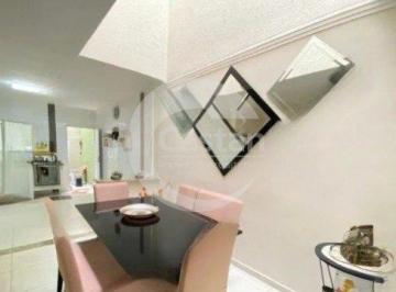 Casa · 132m² · 3 Quartos · 2 Vagas · Sobrado em Vila Carrão