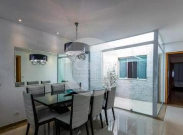 Casa · 273m² · 3 Quartos · 8 Vagas · Sobrado em Vila Prudente