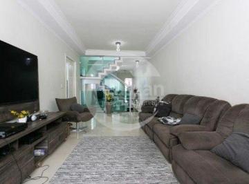 Casa · 190m² · 3 Quartos · 4 Vagas · Sobrado em Carrao