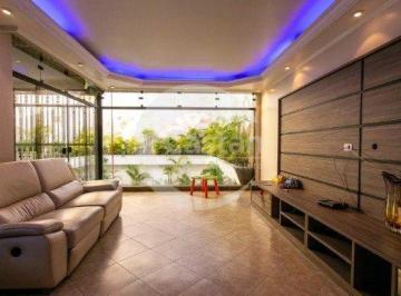 Casa · 400m² · 3 Quartos · 8 Vagas · Sobrado em Vila Formosa