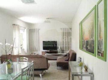 Casa · 180m² · 3 Quartos · 4 Vagas · Sobrado em Vila Santa Clara