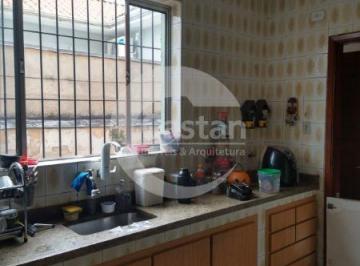Casa · 180m² · 3 Quartos · 8 Vagas · Sobrado em Mooca