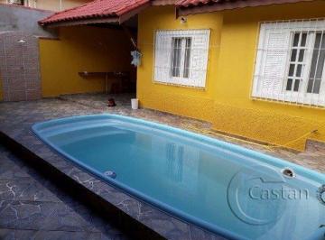 Casa · 175m² · 3 Quartos · 5 Vagas · Sobrado em Centro