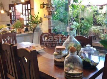 Casa · 191m² · 3 Quartos · 6 Vagas · Sobrado em Vila Matilde
