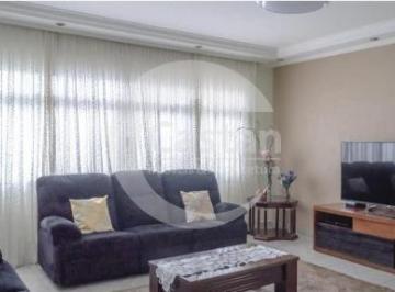 Casa · 277m² · 4 Quartos · 6 Vagas · Sobrado em Vila Formosa